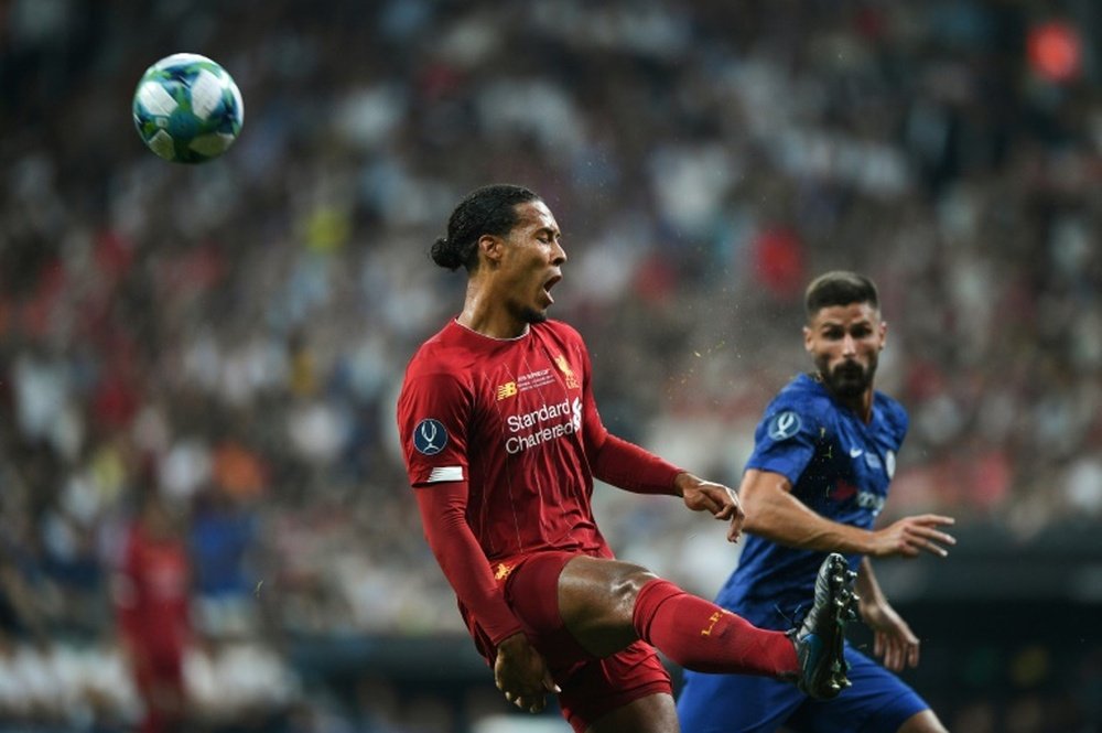 Richarlison calentó la previa del derbi de Lverpool. AFP