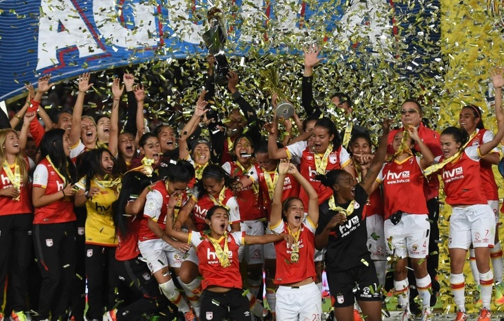 L'Independiente Santa Fe victorieux du premier championnat féminin de l'histoire du football. AFP