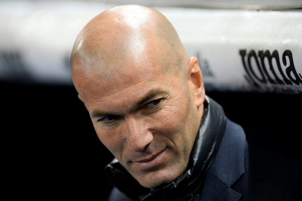 Zidane lamentou a derrota. AFP