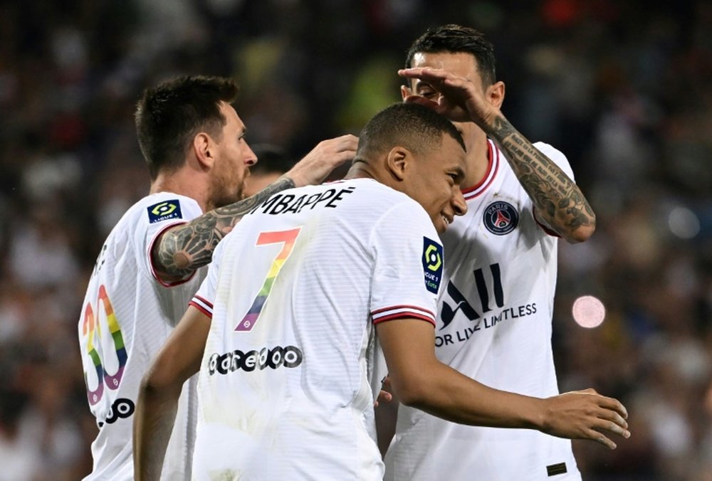 Un joueur de Guingamp refuse de jouer avec le maillot contre l'homophobie. AFP