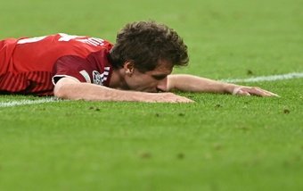 Bayern are trying to renew Muller. AFP