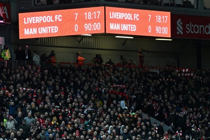 Liverpool inflige une défaite historique à Manchester United