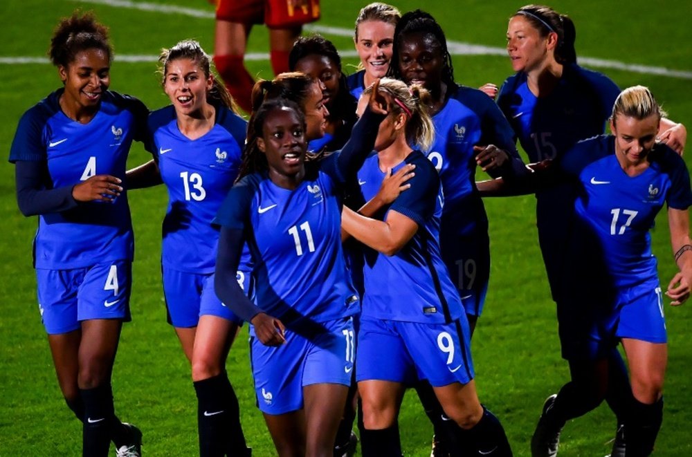 L'équipe de France après un but contre l'Espagne. AFP