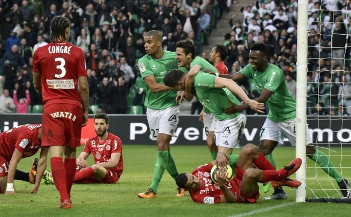 Ligue 1: Saint-Etienne se relance pour l'Europe