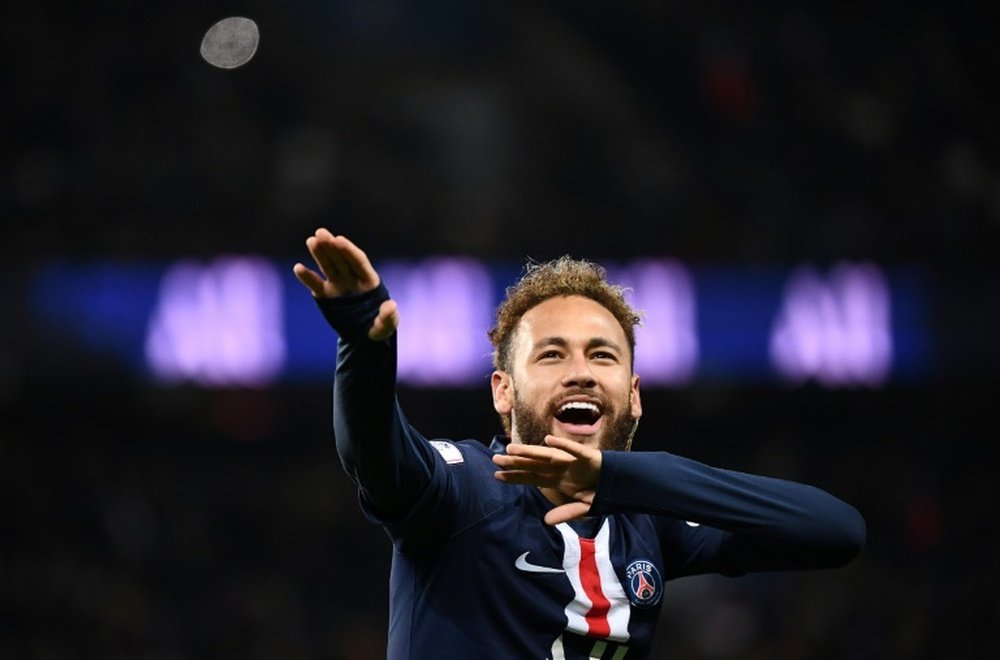 Neymar, baja tras su multitudinario cumpleaños. AFP/Archivo