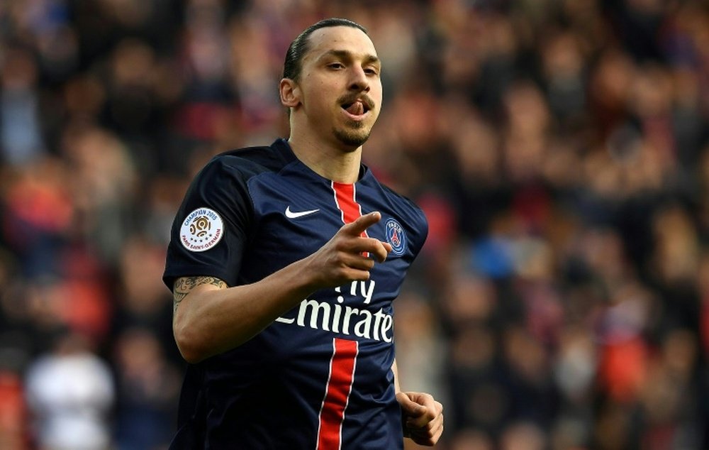 Ibrahimovic aseguró al finalizar la Ligue 1 que no seguirá en el PSG. AFP