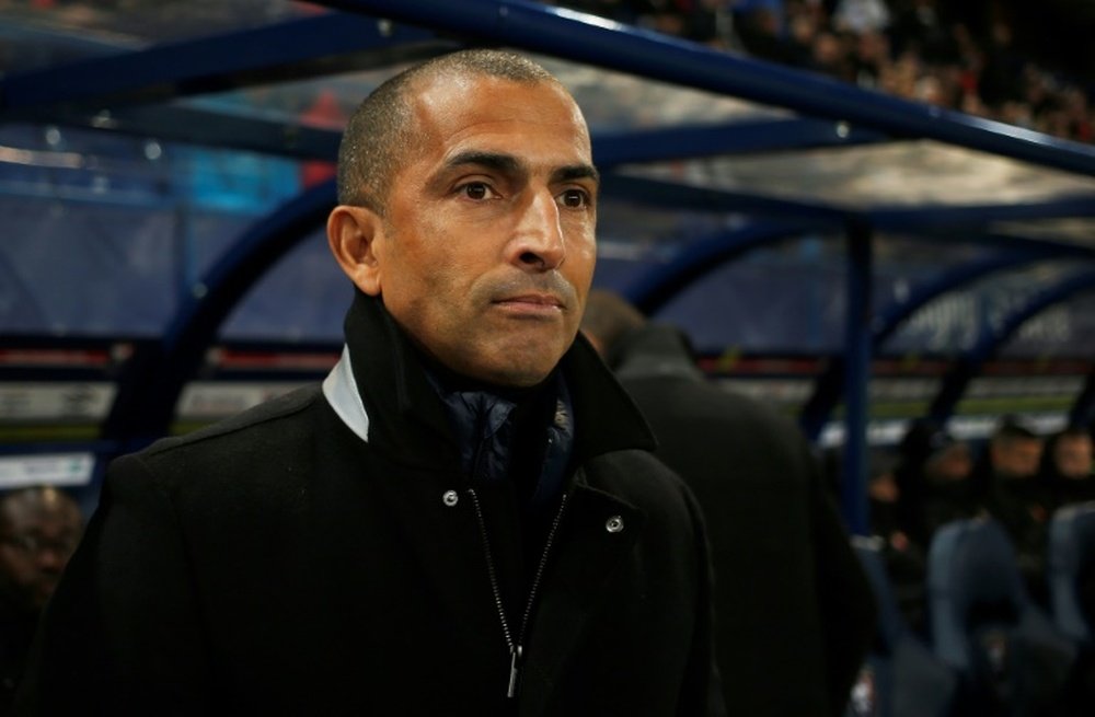 Lamouchi deja de ser entrenador del Rennes. AFP