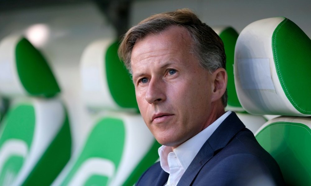 Jonker ya ha dejado el banquillo del Wolfsburgo. AFP