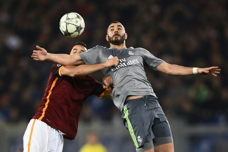 Karim Benzema, en un partido de Champions entre la Roma y el Real Madrid. AFP