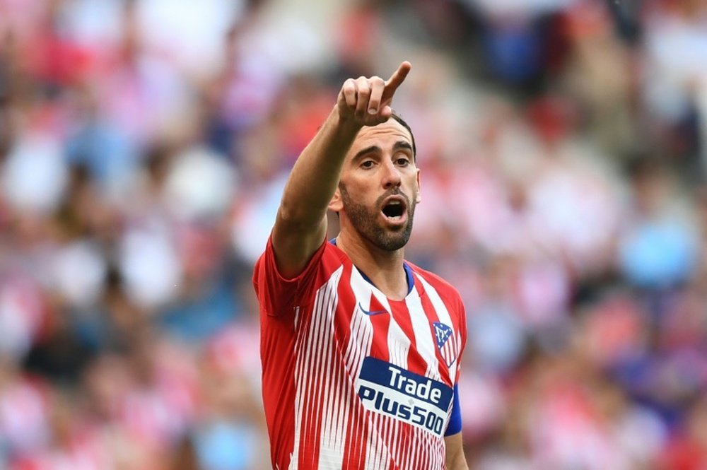 Godin si offre all'Atletico. AFP
