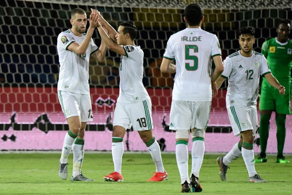Argelia pasa a octavos con 9 puntos, 6 goles a favor y 0 en contra. AFP