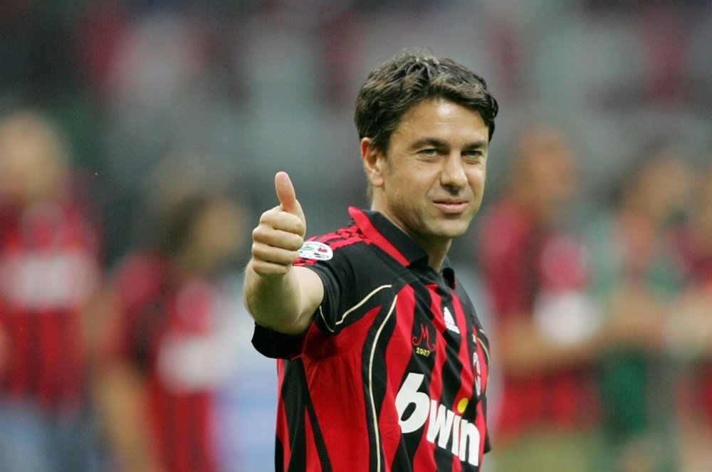 Alessandro Costacurta, défenseur de l'AC Milan, à l'issue de son dernier match officiel. AFP