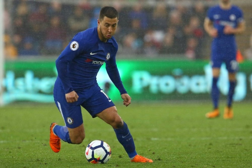 El Chelsea ya piensa en renovar a Hazard. AFP