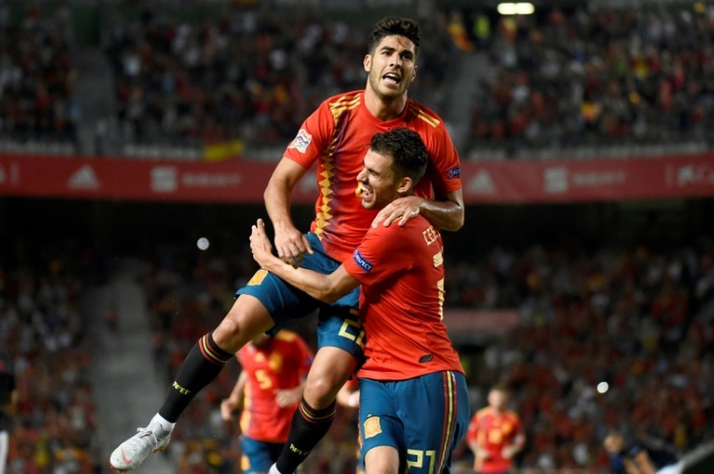 Asensio o Ceballos podrían tomar las riendas en unos años. AFP