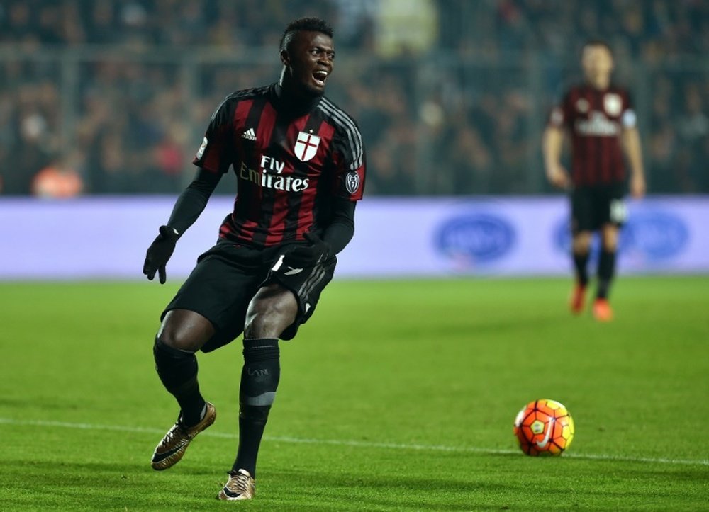 AC Milan forward M'Baye Niang has revealed he will be staying at San Siro this summer. BeSoccer
