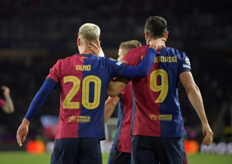 El Barça viaja a Mallorca con Dani Olmo, Balde y Casadó