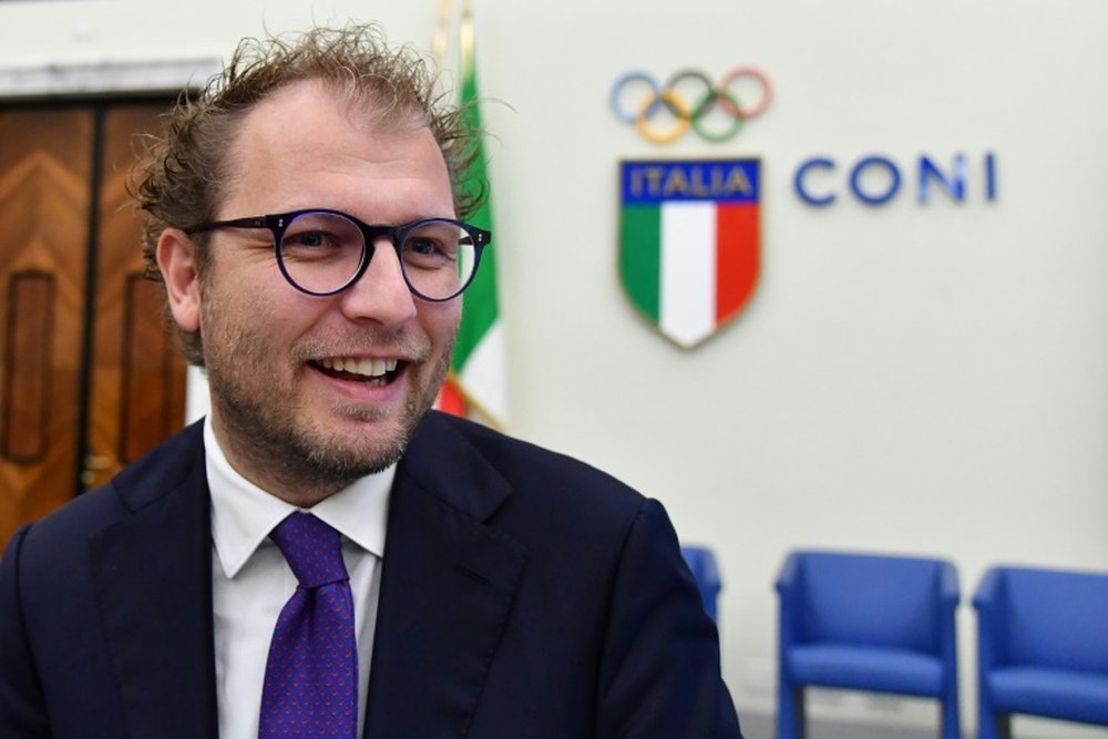 Le ministre italien des Sports, Lucca Lotti avant une conférence de presse au CONI . AFP