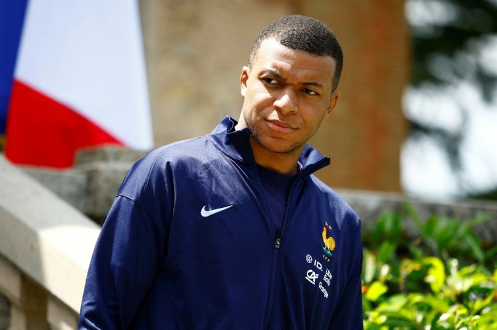 Guendouzi has no doubts on Kylian Mbappe despite clubbing scandal. AFP