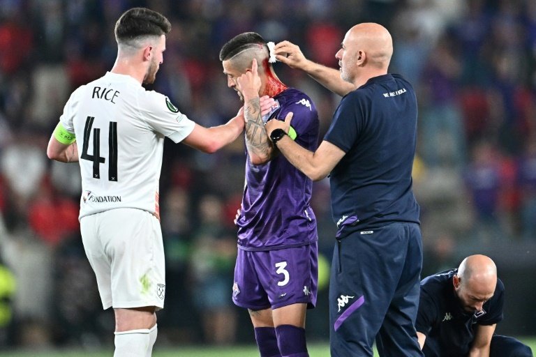 Fiorentina outraged by West Ham behaviour. AFP