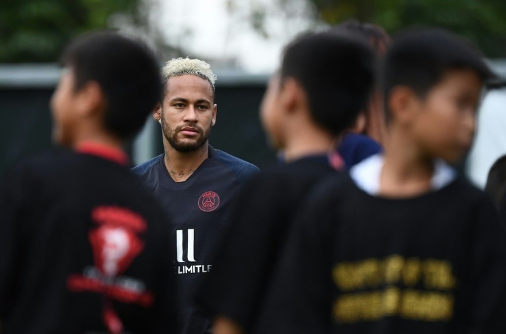 Neymar não estará no grupo do PSG que estreia pela Ligue 1 neste domingo. AFP