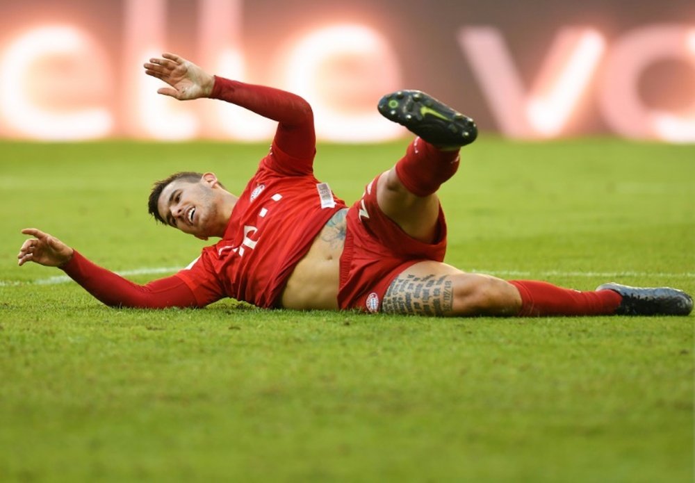 En el Bayern creen que Lucas tendrá que estar varias semanas sin jugar. AFP