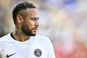 Neymar, actual jugador del Al Hilal, aseguró al vestuario de Santos que quiere volver al conjunto del que salió de Brasil en 2025, para el inicio del campeonato liguero.