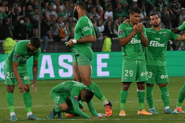 Au bout du cauchemar, Saint-Etienne replonge en Ligue 2