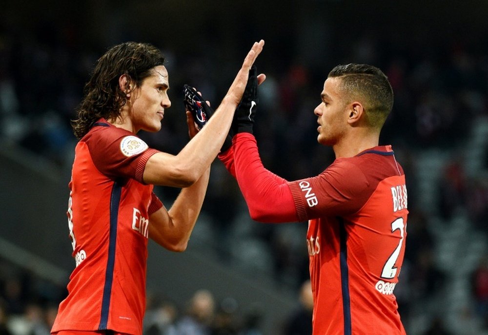 Cavani y Ben Arfa podrían llegar de la mano a la Liga Española. AFP