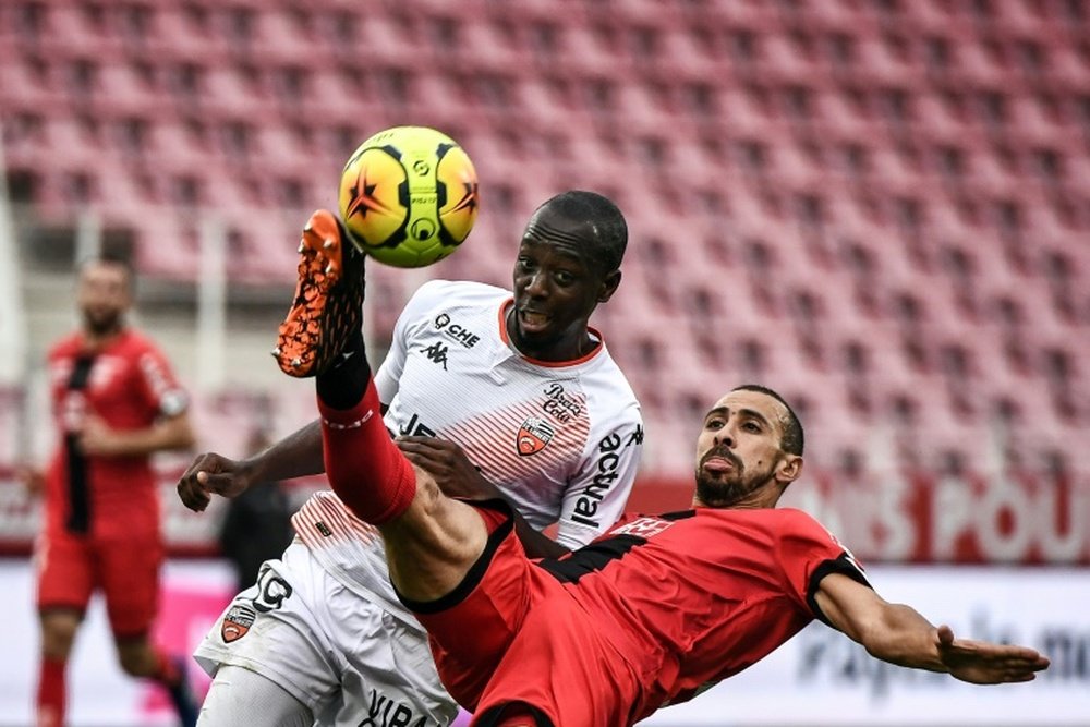 El Lorient-Dijon no se jugará de momento. AFP