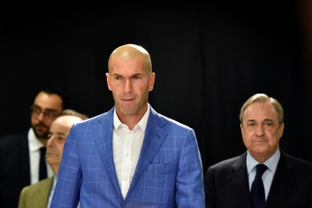Zidane y Florentino estudian contratar a tres estrellas europeas. AFP