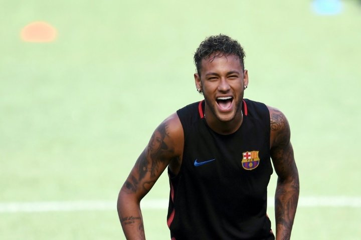 Ex-Barcelona dá as boas-vindas a Neymar no PSG