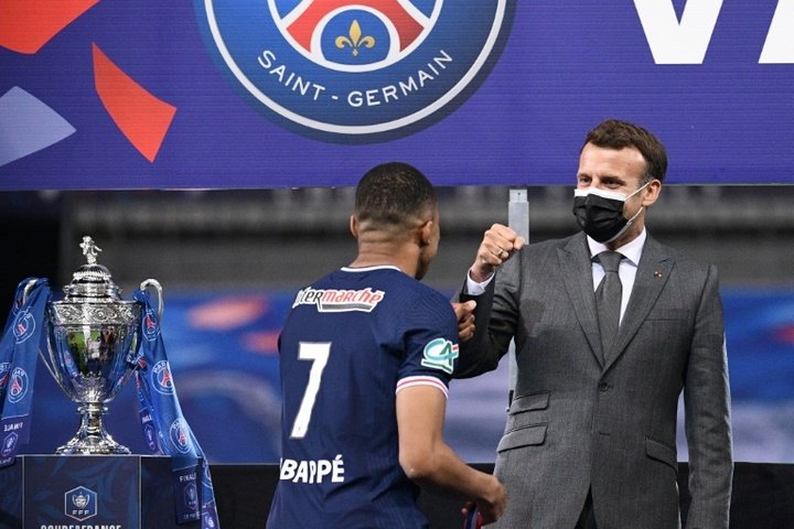 Mbappe turns down the president. AFP