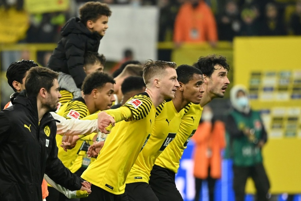 La Bundesliga continuará según lo previsto. AFP