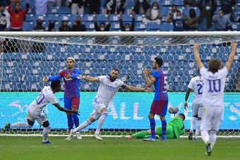 Benzema et Valverde raflent le clasico et hissent le Real en finale. AFP