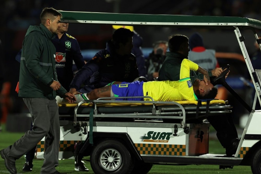 Neymar has torn knee ligament, facing surgery. AFP