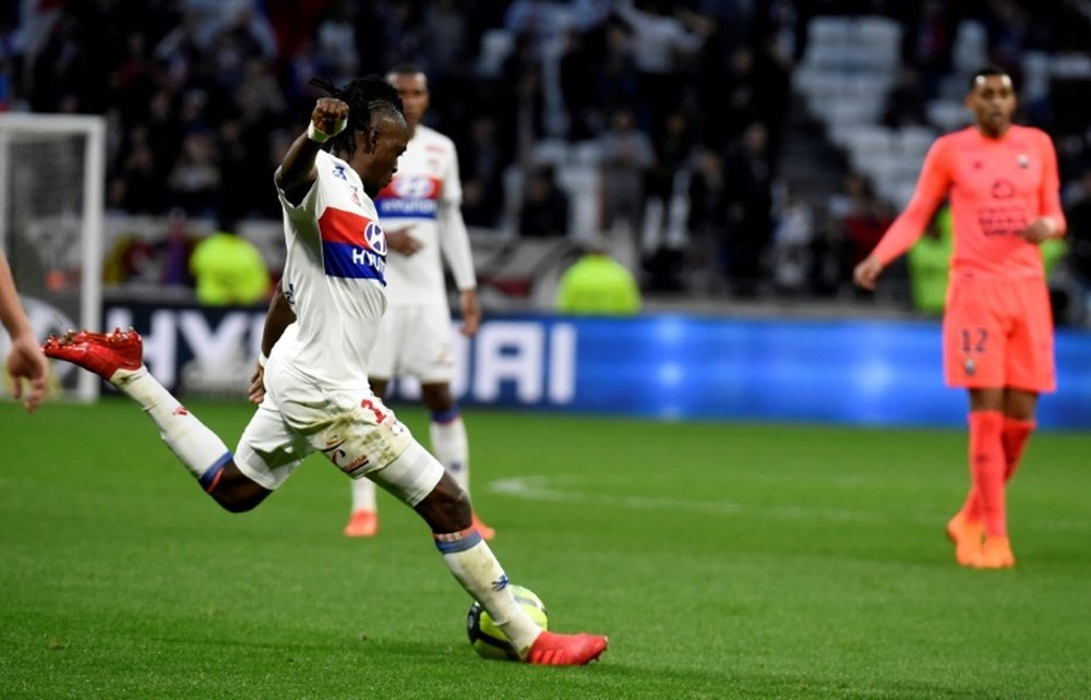 Bertrand Traoré anotó el tanto del triunfo para el Olympique en la visita del Caen a Lyon. AFP