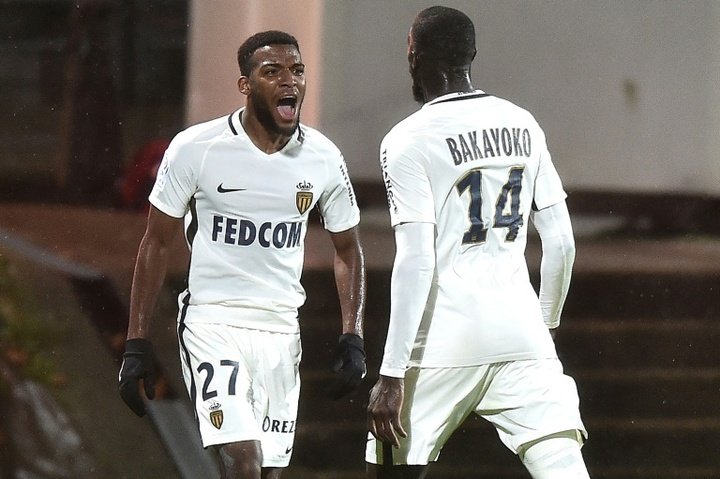 Ligue 1 : Monaco revient à hauteur de Nice en battant Lorient 3-0