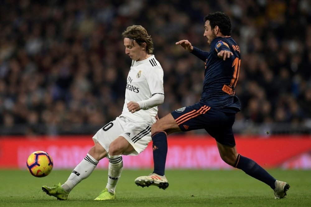 Una oferta del Arsenal evitó que Modric llegara al Ajax. AFP