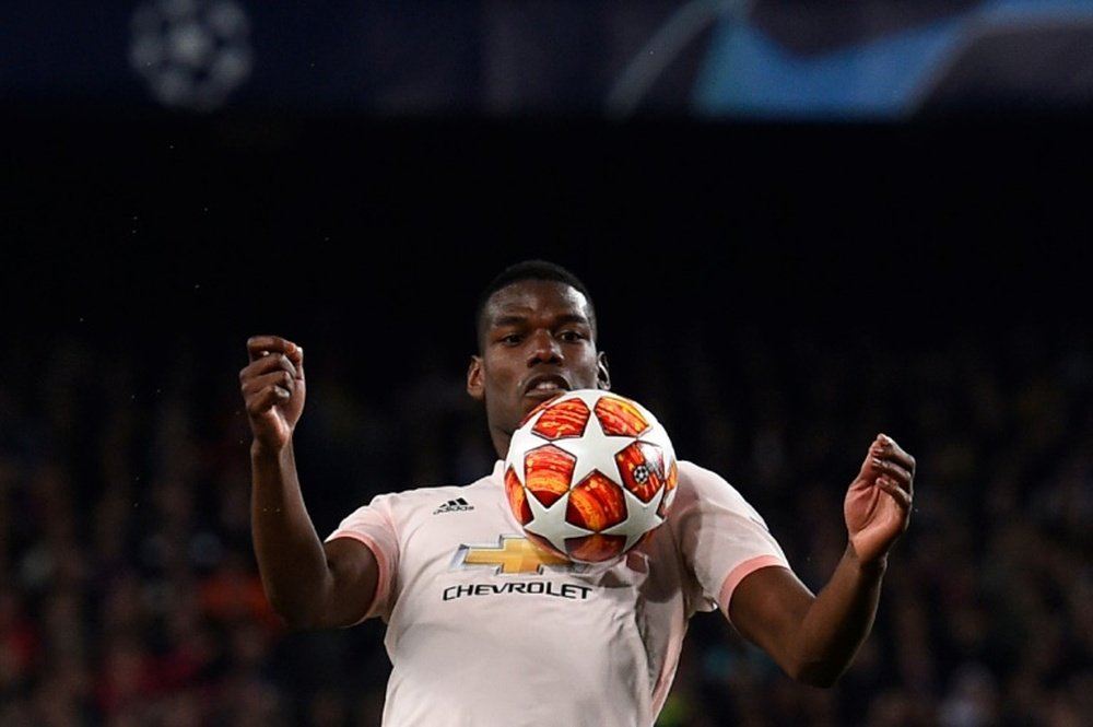 El United baraja cinco nombres para suplir a Pogba. AFP