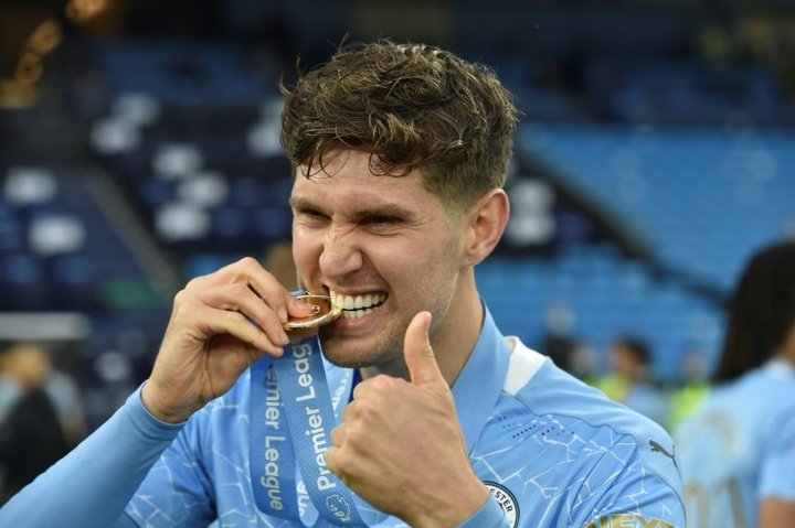 Stones and Walker return for Man City for final day decider
