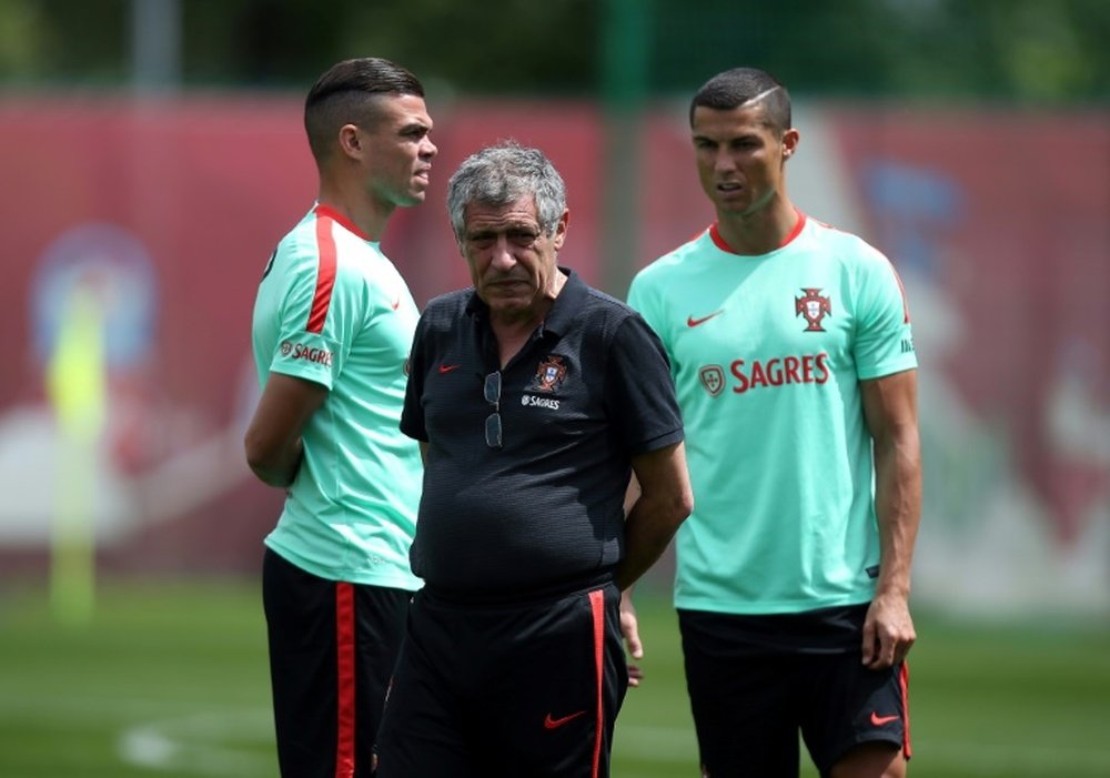 A Seleção portuguesa já está na Hungria. AFP