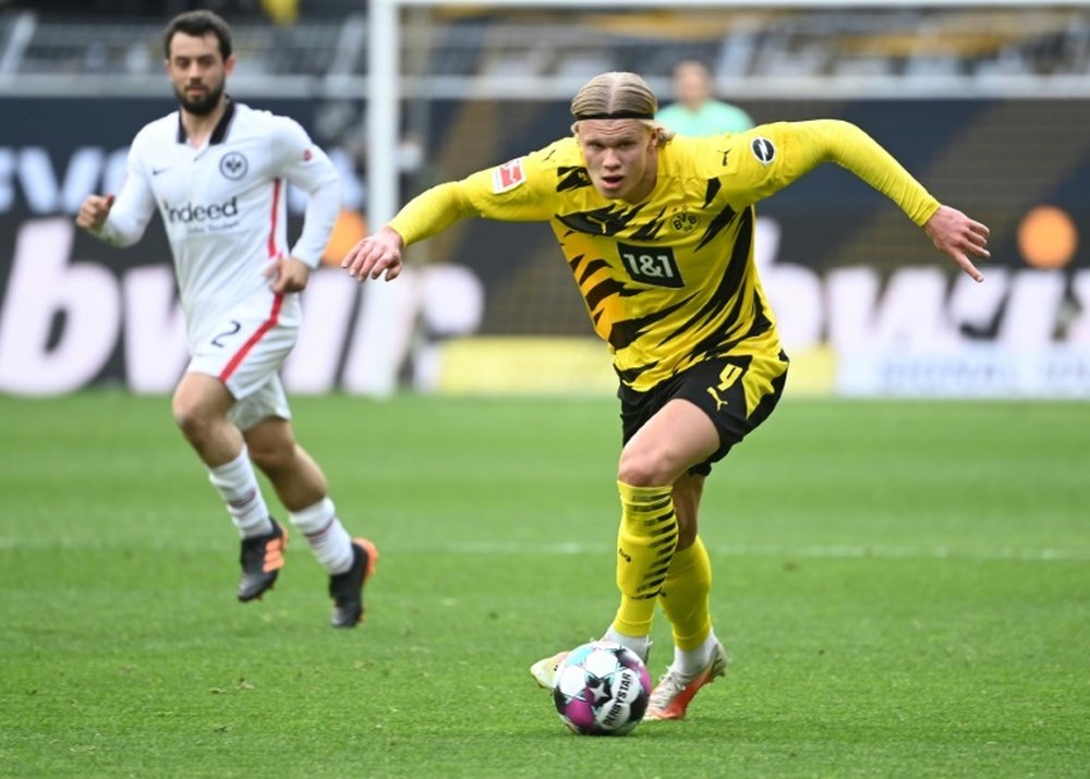 El Borussia se niega a dar salida a Haaland por menos de 180 'kilos'. AFP