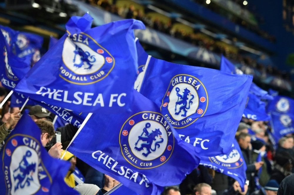O Chelsea negocia três renovações. AFP