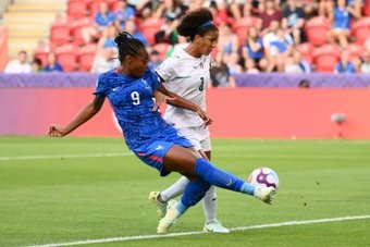 La Nazionale Azzurra femminile ha reso nota la lista delle giocatrici convocate al prossimo Mondiale. Out a sorpresa il difensore della Juventus Sara Gama.