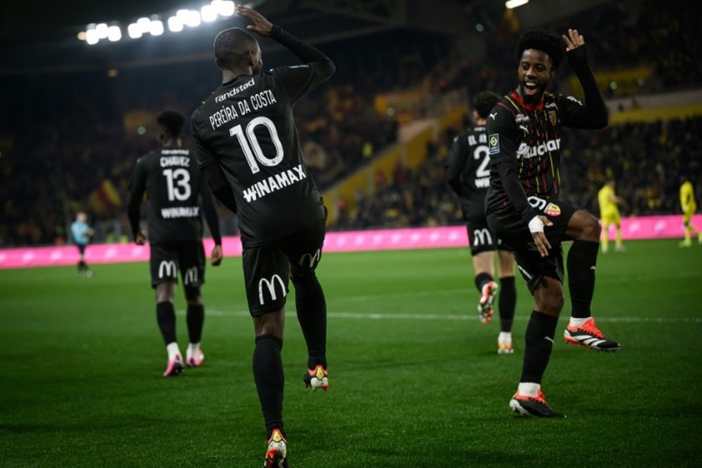 El Lens venció por 0-1 al Nantes. AFP
