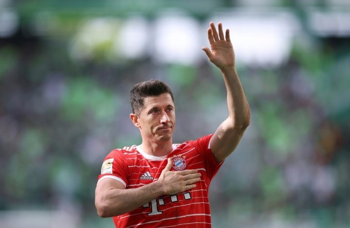 Lewandowski denies having received a renewal offer from Bayern. AFP