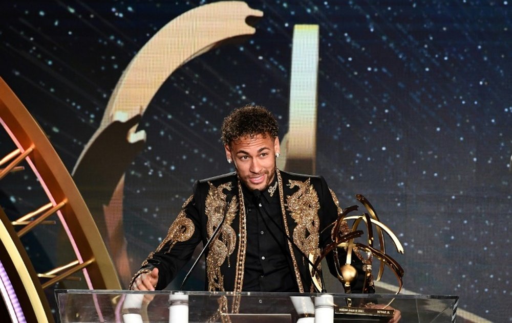 Neymar não confirma nem nega os rumores. AFP