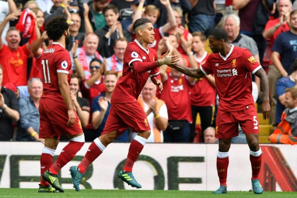 El tridente del Liverpool arrasó al Arsenal. AFP