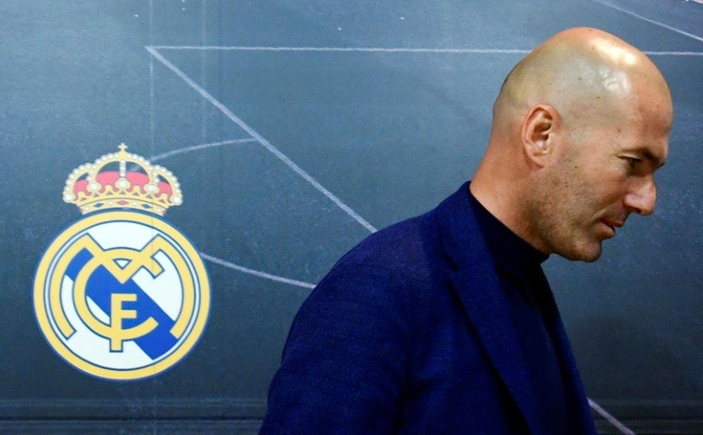 Zidane pegou a diretoria do Real Madrid de surpresa. AFP