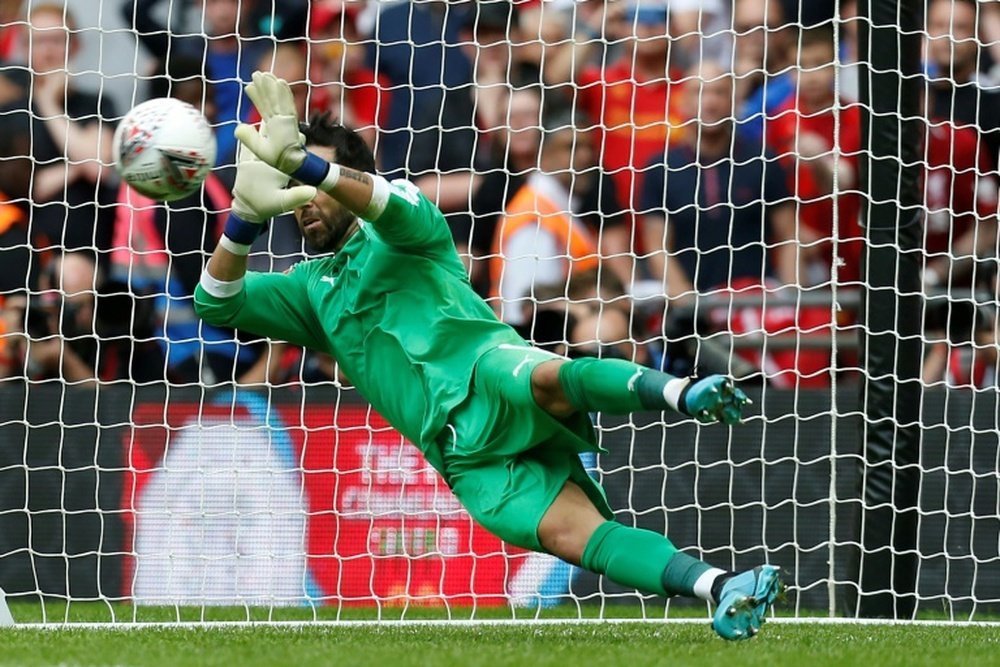 El mensaje de Bravo tras ganar la Community Shield. AFP